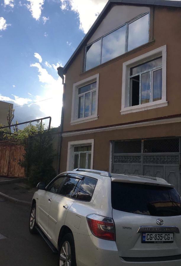 Old Tbilisi Apartments Buitenkant foto